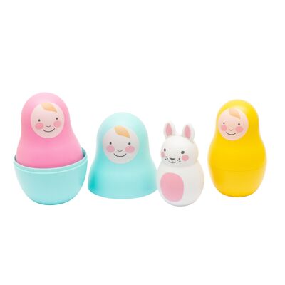 Bebés de anidación de arcoíris con Chiming Bo Bunny