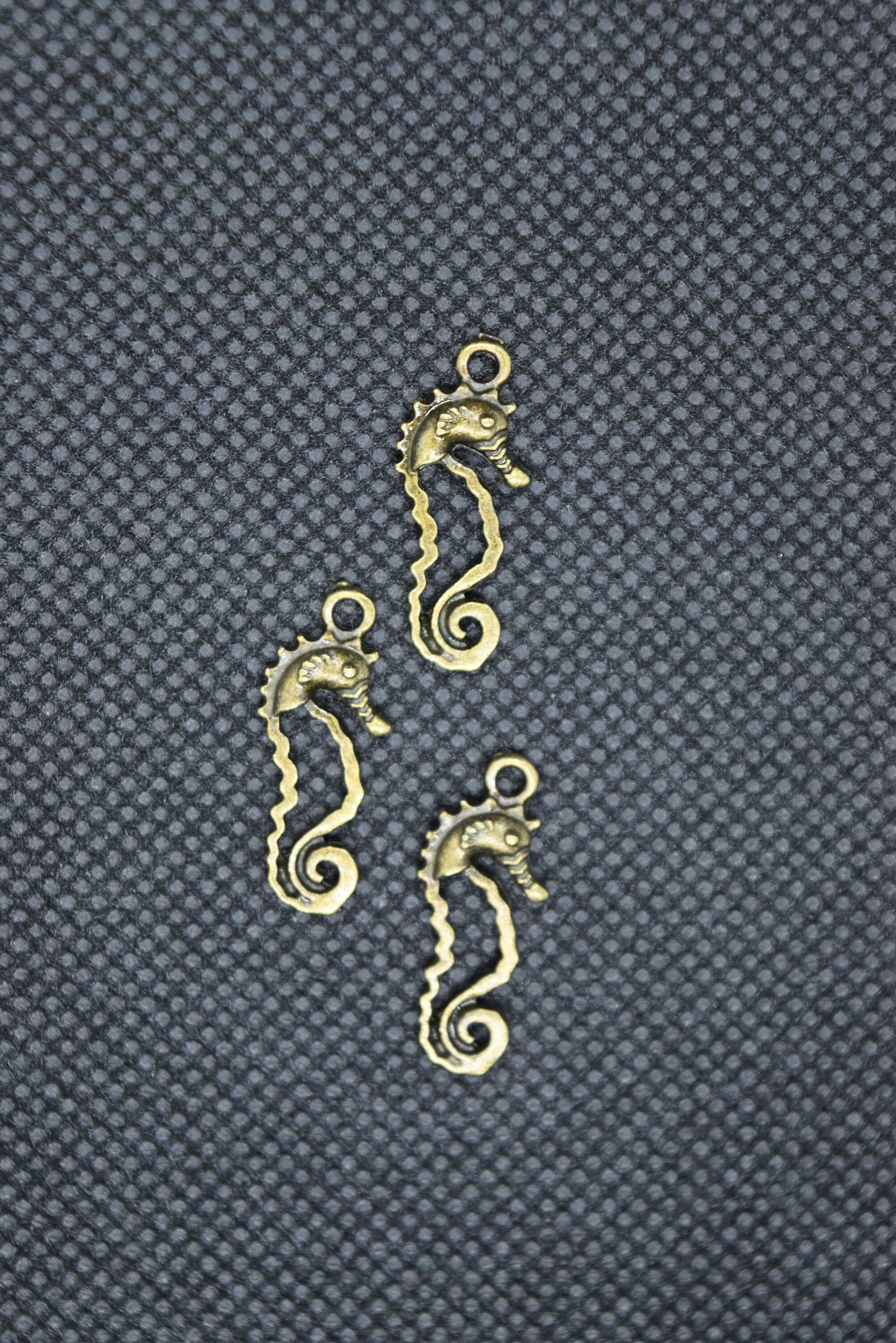 Pendenti con castone aperto in lega di stile tibetano, cavalluccio marino, bronzo antico, PALLOY-L203-02AB