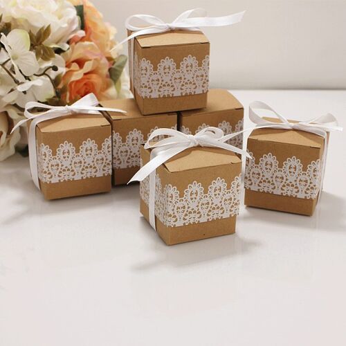 Gift box with lace pattern , CON-WH0022-03