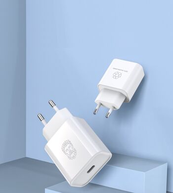 Adaptateur secteur USB-C 20 W USTRÖM - CIRKULÄR 5