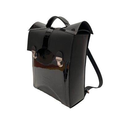 Backpack “Tarragon” – black/black lacquered