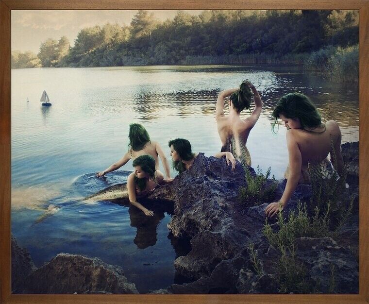 Sulla roccia del silenzio ..Tela stampata con cornice -Media