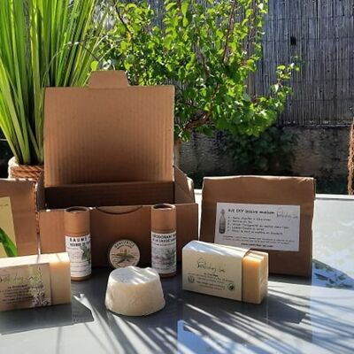Green Discovery Box at Home