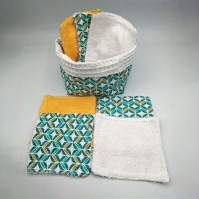 Green/yellow washable make-up remover wipe