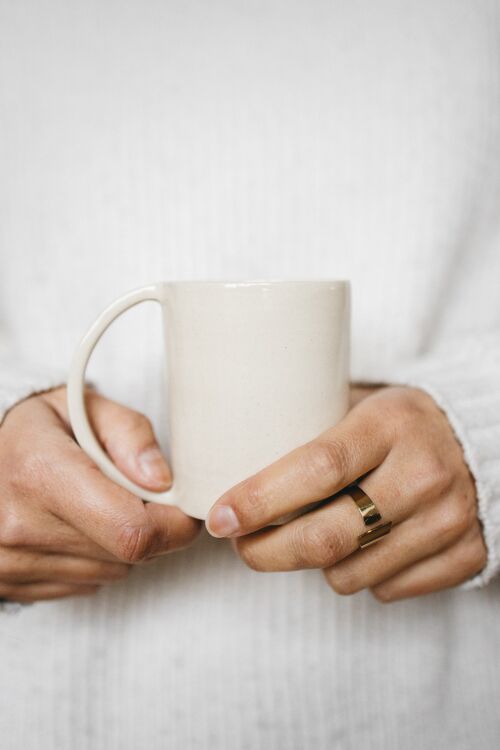 Mug tasse à café et à thé en grès fait main minimaliste