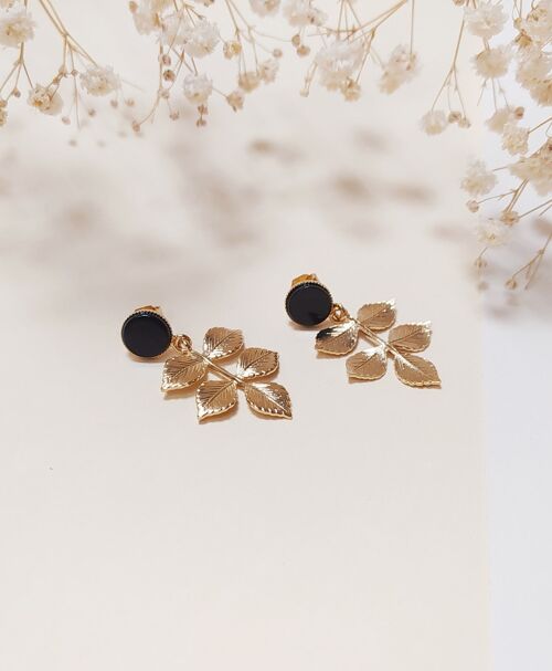 Boucles pierre et 5 feuilles