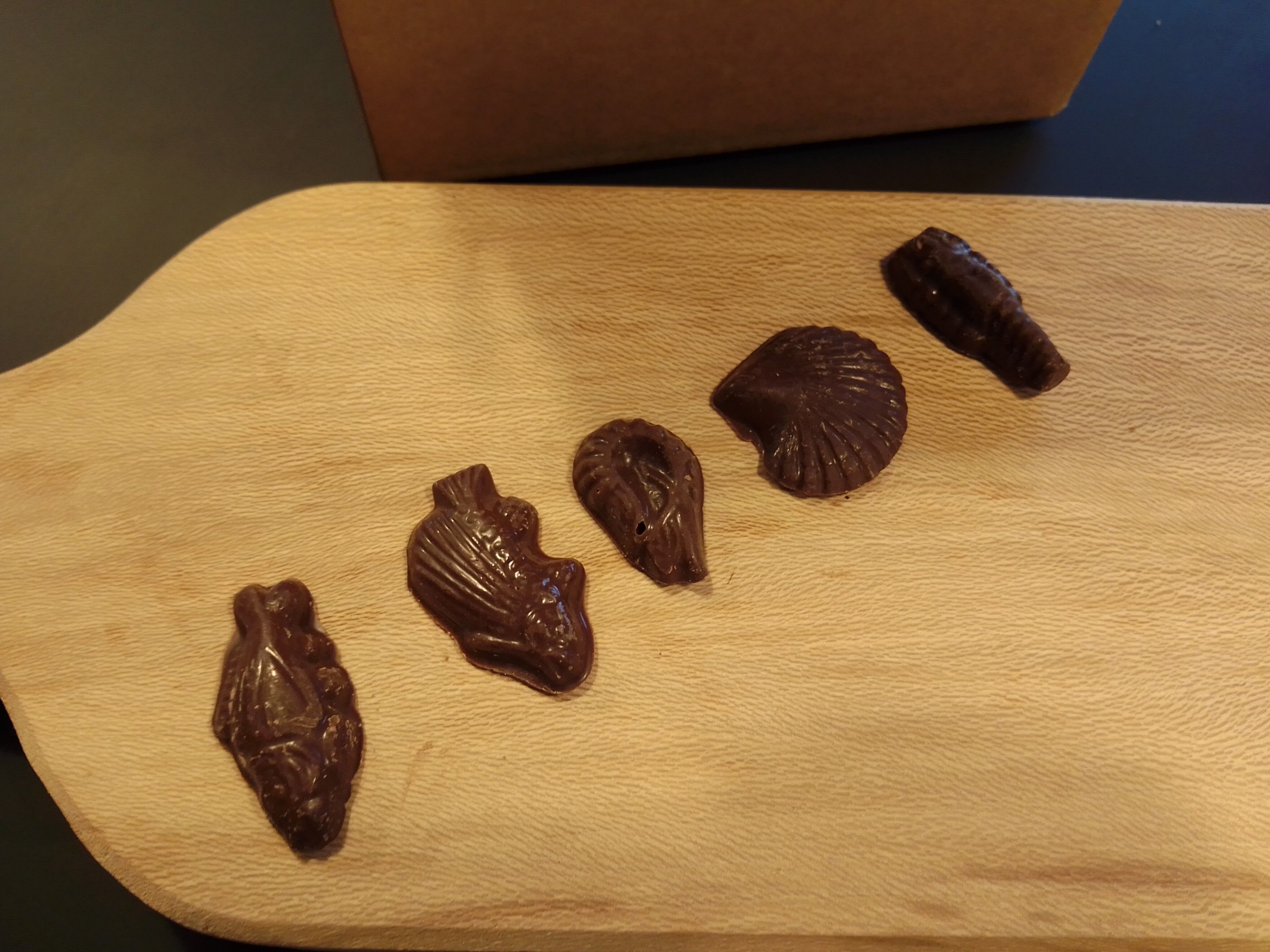 Milchschokolade ohne Zuckerzusatz braten