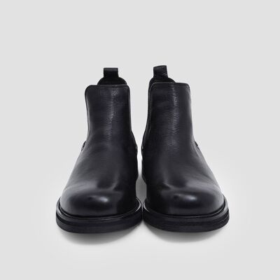 Soft Chelsea Boots - Black - 5
