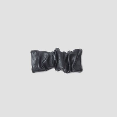 Faux Leather Hair Clip - Black - OS