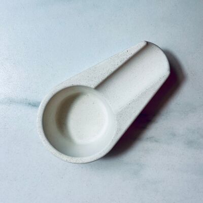Posacenere per sigari minimalista in cemento - Bianco