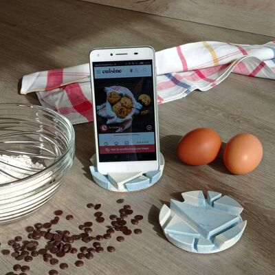 JUMA phone holder