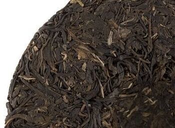 Menghai Lao Sheng puer (matière 2012, fabrication 2021), 357 g 4