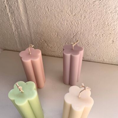 Organic Soy Pastel Daisy Pillar Tall Candle | Vegan | Gift