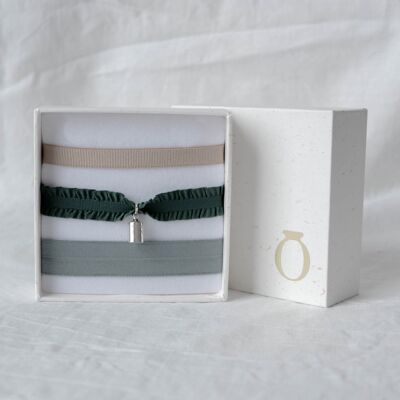 Mon Petit Poids Box mit silbergrünen Armbändern - "Symbol"-Herz