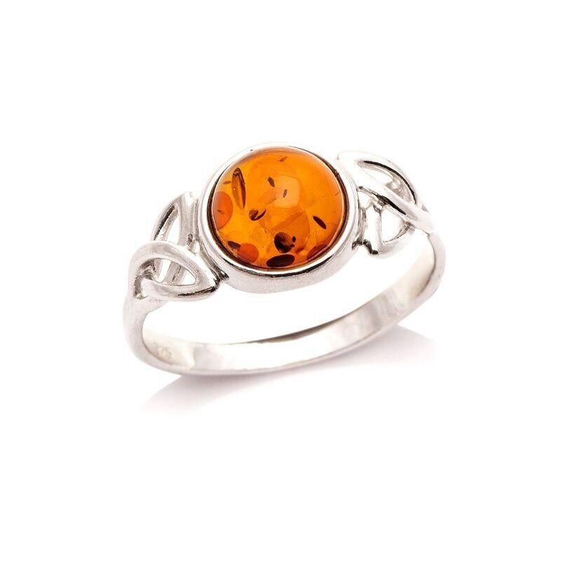 Anello con ambra cognac naturale del Mar Baltico rotonda, in argento rodiato 925/1000 - AJP7-33R