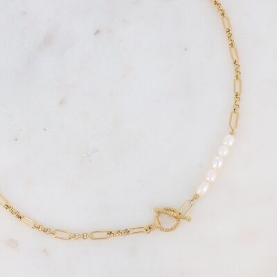 Golden Yüna necklace with freshwater pearls