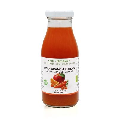 BEVANDA DI MELA, ARANCIA, CAROTA. Biologico