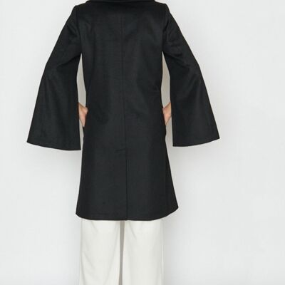 Abrigo corte kimono negro