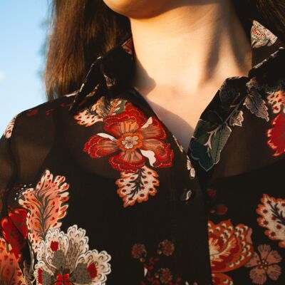 Blusa de manga larga Catalina Blair, flores