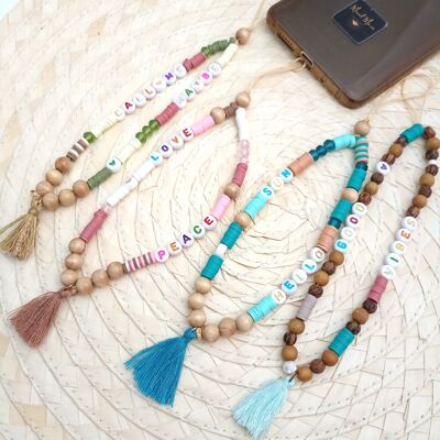 Charm smartphone jewel in heishi beads, crystal, wood, cotton and synthetic resin