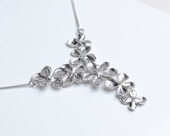 Grand collier pendentif fait main fleur d'hortensia en argent sterling 3