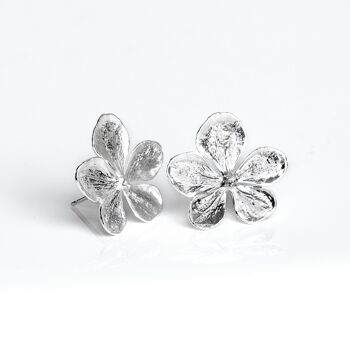 Grandes boucles d'oreilles à tige en argent sterling fleur d'hortensia faites à la main 4