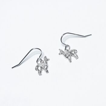 Boucles d'oreilles pendantes faites à la main en argent sterling avec alpaga 1