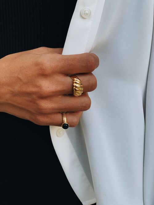 Alila Waves Ring - Gold