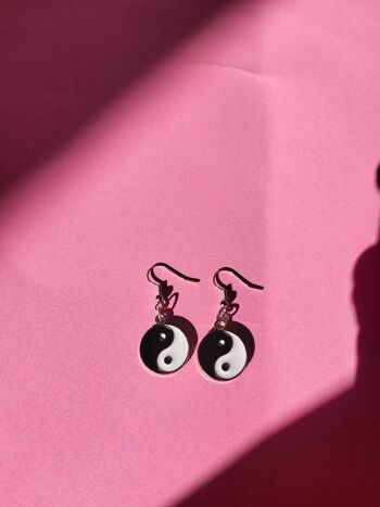 Boucles d'oreilles Yin Yang // Hippie Aesthetic Silver Plated