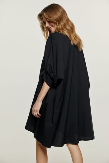 Mini-robe style chemise noire surdimensionnée 4