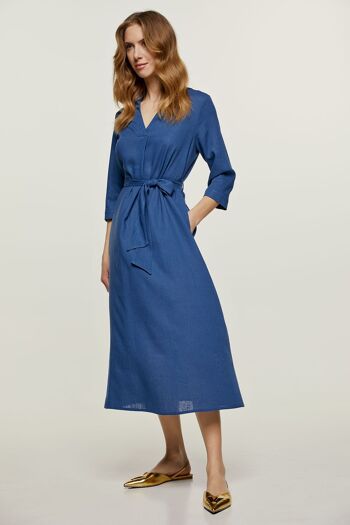 Robe mi-longue bleue style lin avec ceinture 5