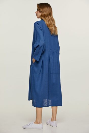 Robe bleue oversize style lin avec boutons 3