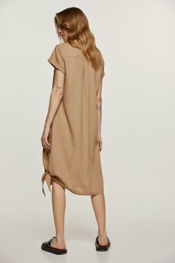 Robe mi-longue beige avec nœud 5