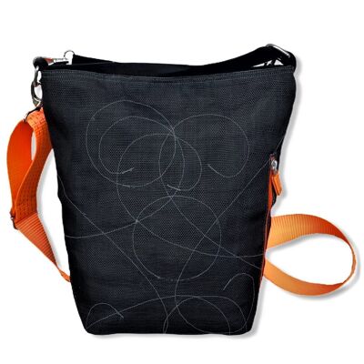 Beadbags shoulder bag made of reused mosquito net with Tampenjan NET3 Black 12