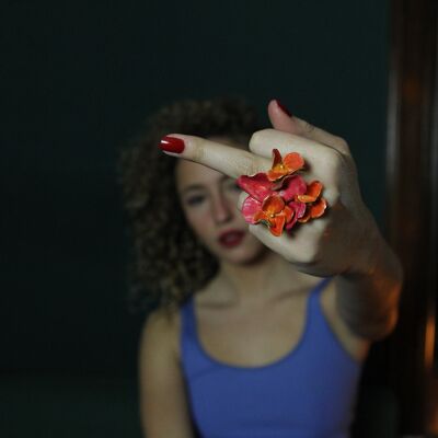Anillo grande flor Habana - Fucsia/Naranja