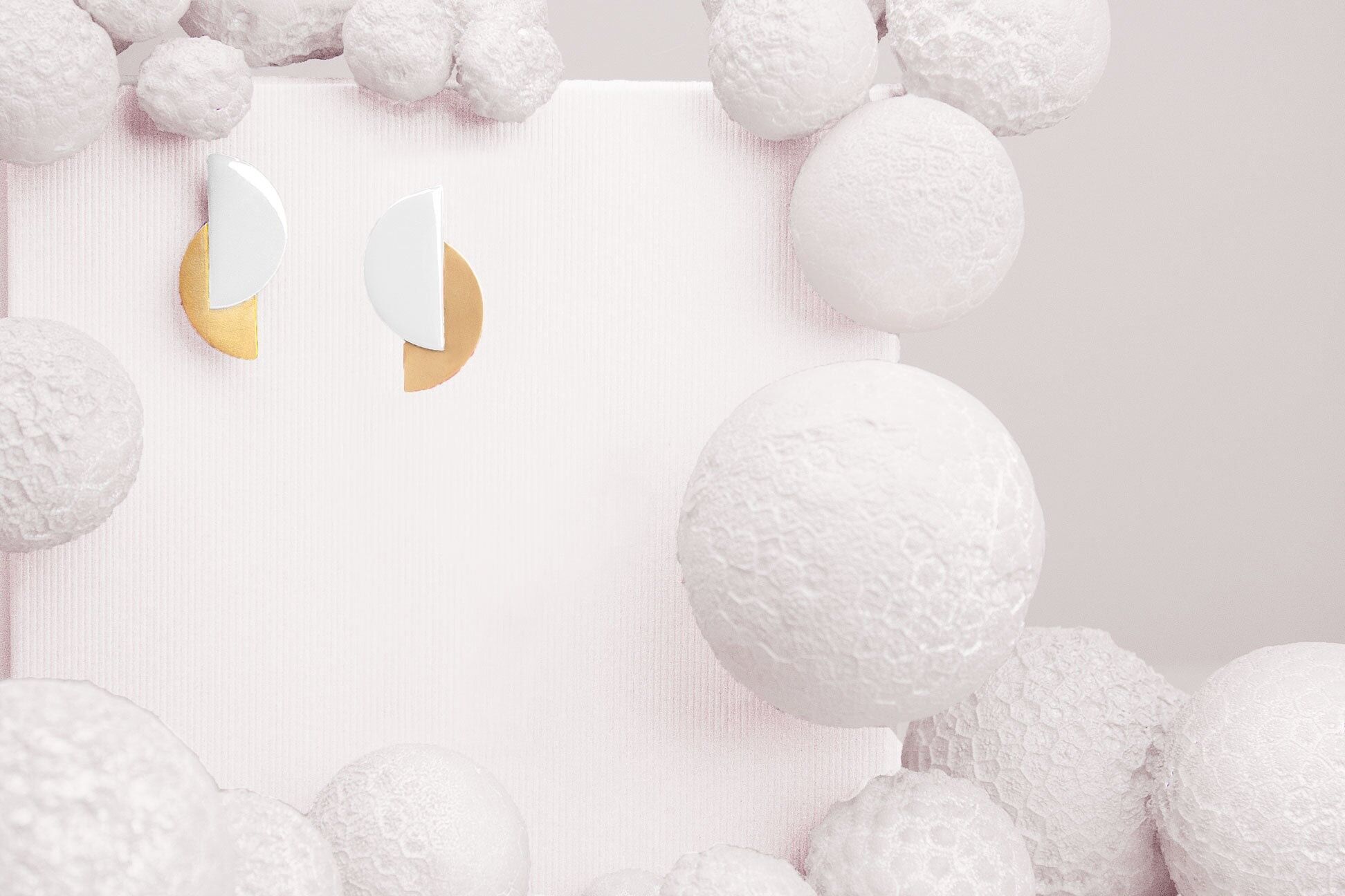 Orecchini Java semplici - bianchi