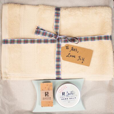 Letterbox hug gift for her hands, long distance friend, girlfriend, missing you- Tartan ribbon &  tag