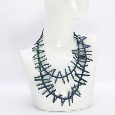 Collar Abeto de Cuero Reciclado - Aurora Boreal pintada a mano
