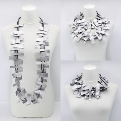 Rechteckige Halskette aus recyceltem Kunstleder - handbemaltes Silber