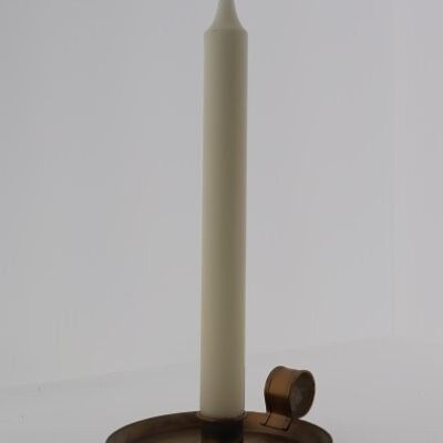 Metal holder for a candle in the color gold (PU 6)