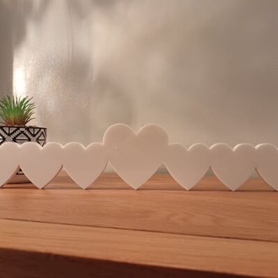 Family of Hearts Freestanding - 7 Hearts (1 Big Heart & 6 Small) - 10mm White Acrylic