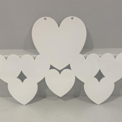 Hanging Family of Hearts 3mm Acrylic - 8 Hearts (1 Big Heart & 7 Small Hearts) - 3mm White