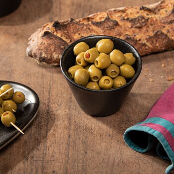 Olives farcies à la tomate et basilic 2