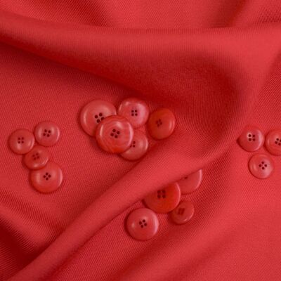 Poppy corozo buttons - 15mm