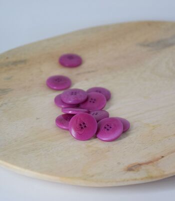 Corozo Aster Buttons - 18mm 1