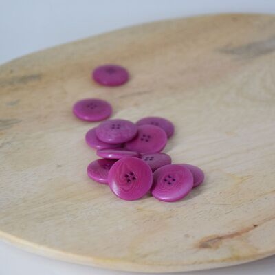 Corozo Aster Buttons - 18mm
