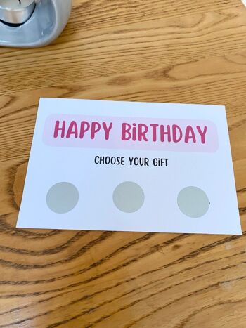 Carte d'anniversaire surprise, carte d'anniversaire spéciale personnalisée, carte à gratter d'anniversaire, cadeau personnalisé, joyeux anniversaire - 3 cartes (8,00 £) Bannière verte, 1167786518-10 6