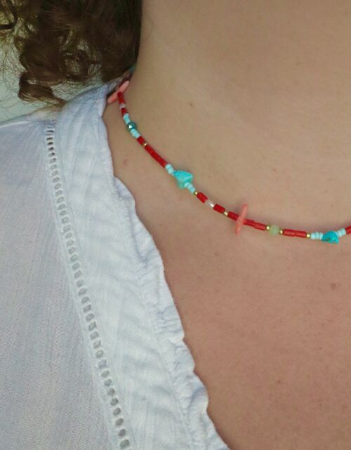 Necklace sea blue with coral