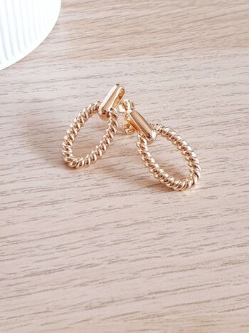Boucles d'oreilles en plaqué or pendantes avec motif ovale tressé 6