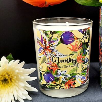 “Cocooning” woody floral scented candle